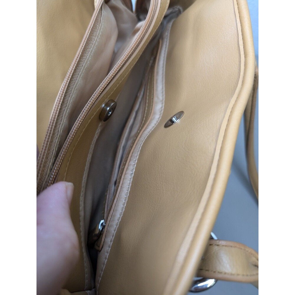 Croft Barrow Satchel Handbag Purse with Cosmetic Bag Tan Neutral Shoulder Bag - Picture 7 of 12